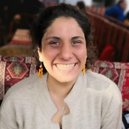 Photo of Zeinab Azarbadegan